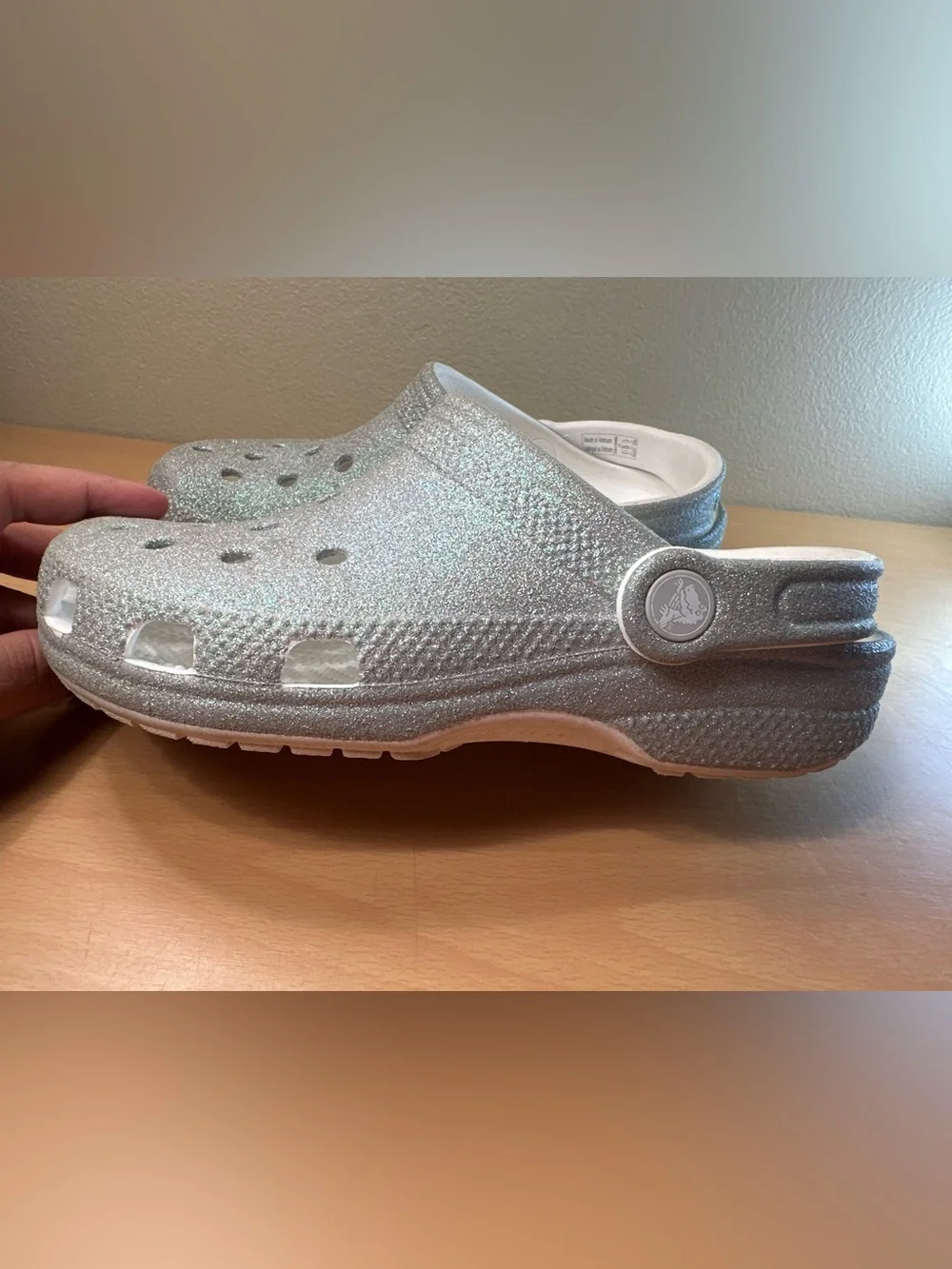Crocs Iridescent Glitter Junior Girls Clog Size J 4